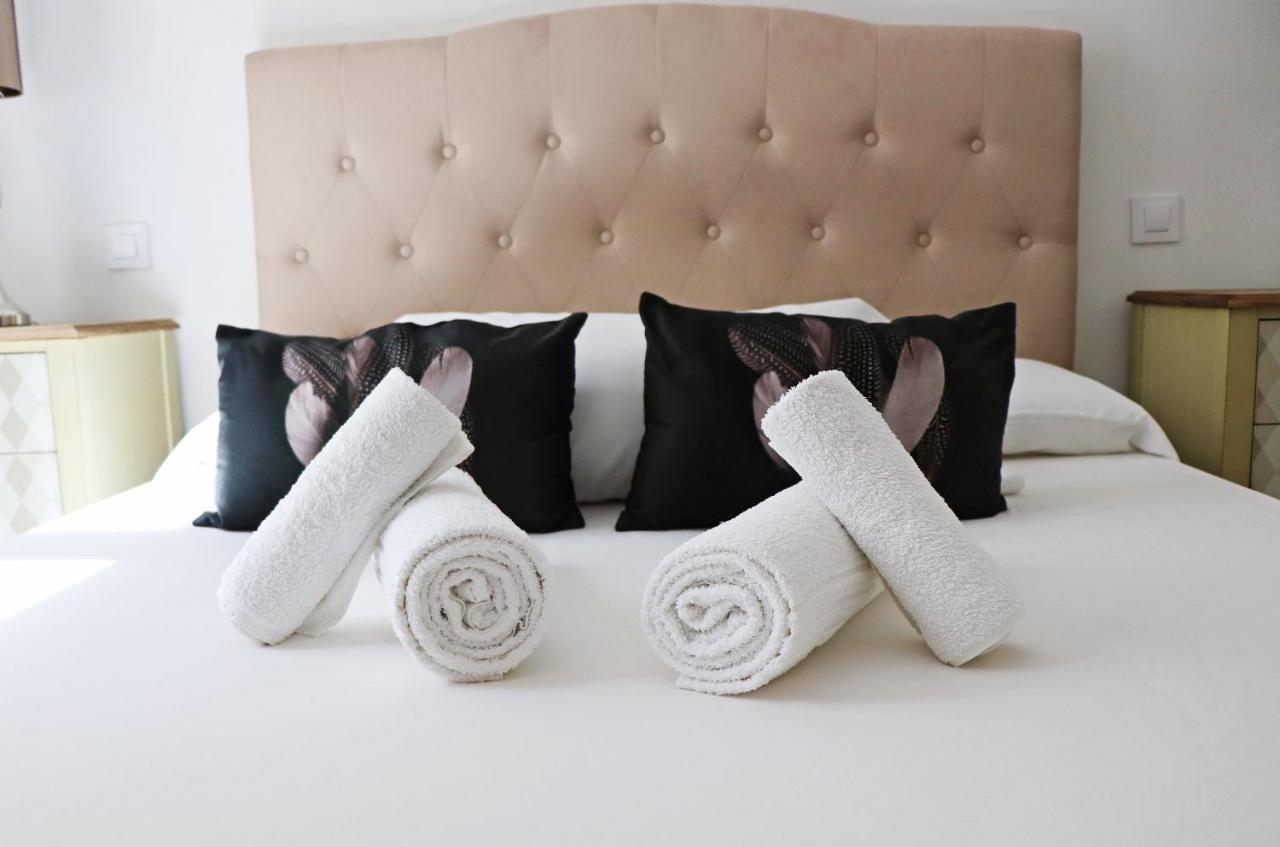 For You Rentals New Design Apartment Temporal Puerta Del Sol Pre10A Madrid Exteriör bild