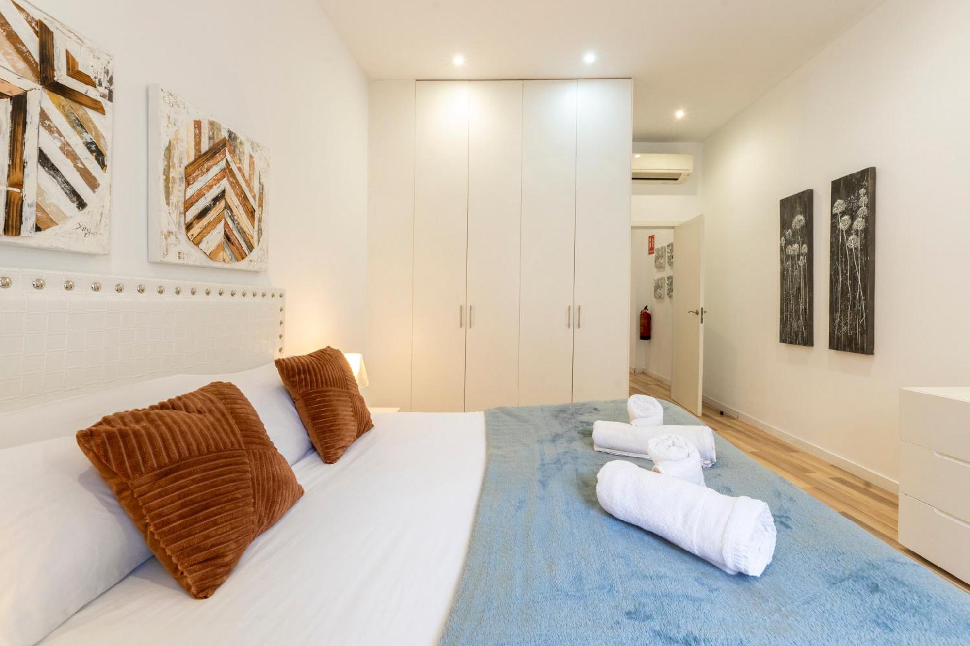 For You Rentals New Design Apartment Temporal Puerta Del Sol Pre10A Madrid Exteriör bild