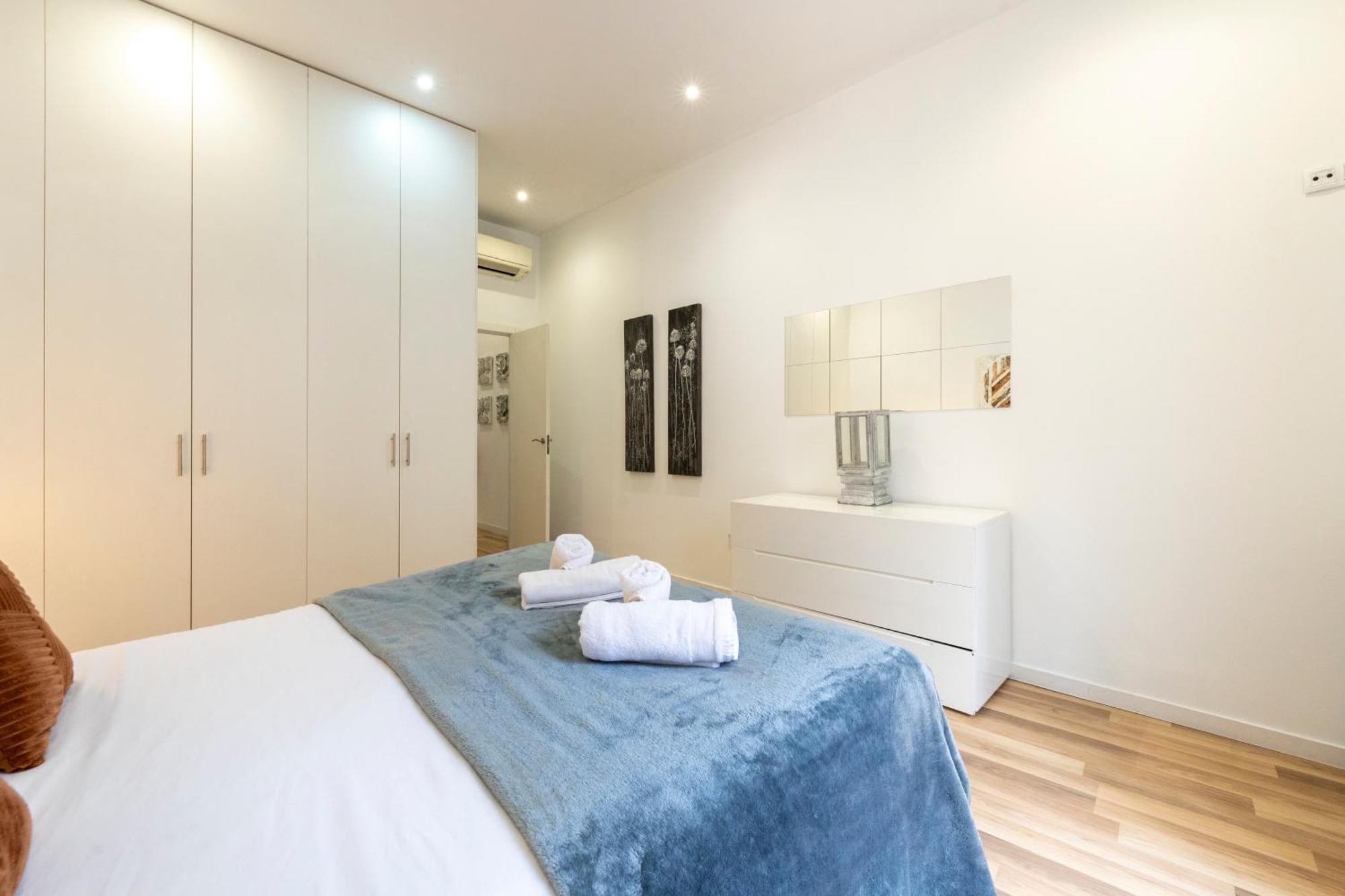 For You Rentals New Design Apartment Temporal Puerta Del Sol Pre10A Madrid Exteriör bild
