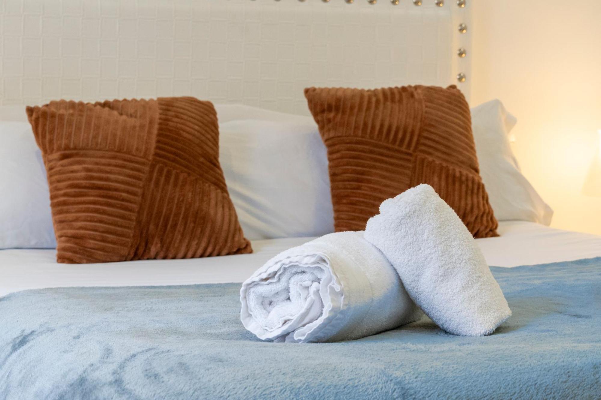 For You Rentals New Design Apartment Temporal Puerta Del Sol Pre10A Madrid Exteriör bild