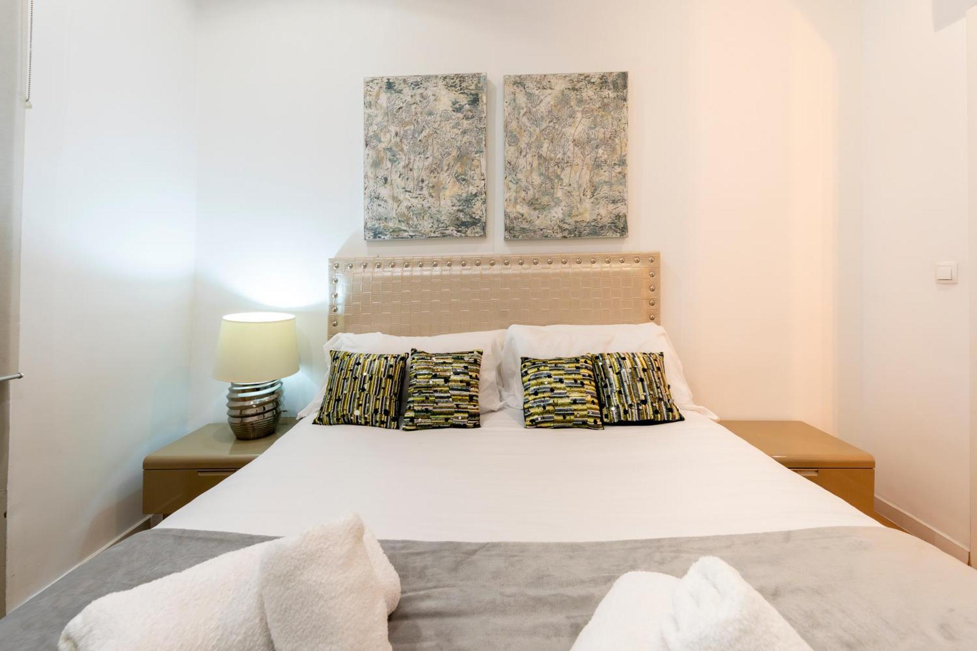 For You Rentals New Design Apartment Temporal Puerta Del Sol Pre10A Madrid Exteriör bild